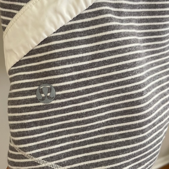 Lululemon vest - Picture 3 of 3
